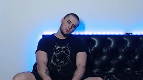 Snapshot of _joni_new_ chatting on 10/11/25, 05:17 Joni online show from 10/11/25, 05:17