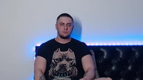 Snapshot of _joni_new_ chatting on 01/10/26, 04:42 Joni online show from 01/10/26, 04:42