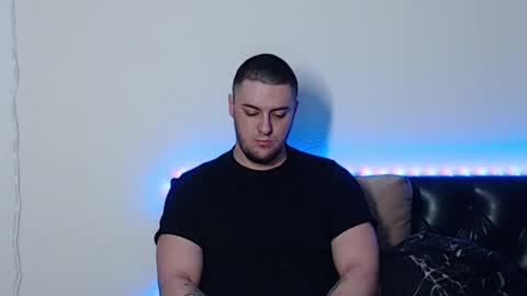 Snapshot of _joni_new_ chatting on 01/11/26, 07:13 Joni online show from 01/11/26, 07:13