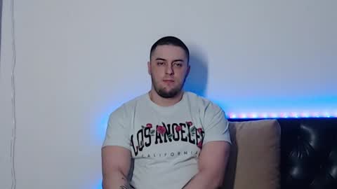 Snapshot of _joni_new_ chatting on 01/13/26, 03:23 Joni online show from 01/13/26, 03:23