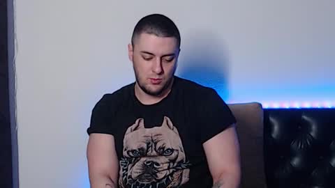 Snapshot of _joni_new_ chatting on 01/17/26, 04:28 Joni online show from 01/17/26, 04:28