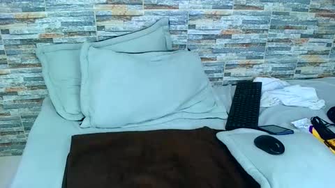 Snapshot of _joy_iva chatting on 02/27/25, 06:31 joy online show from 02/27/25, 06:31