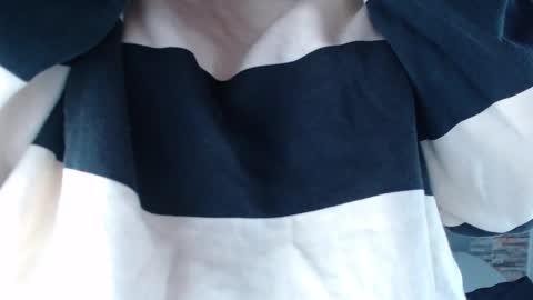 Snapshot of _joy_iva chatting on 10/26/25, 07:53 joy online show from 10/26/25, 07:53