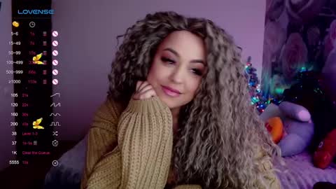 _just_a_queen_3 online show from 01/21/25, 07:17