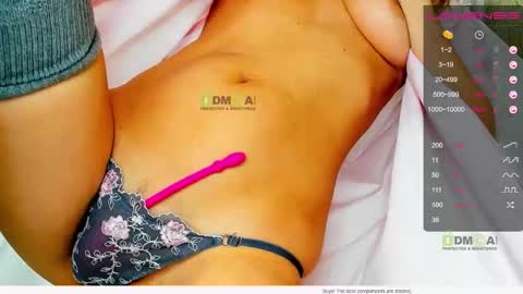 _justcallme_ online show from 02/04/26, 08:58