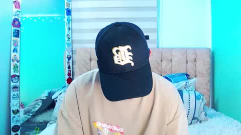 mod online show from 02/25/26, 05:06