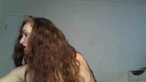 KAPELKA   online show from 02/16/26, 10:55