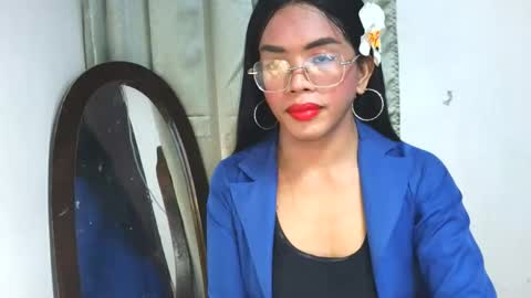 Snapshot of _karie_ chatting on 10/15/25, 06:13 _karie_ online show from 10/15/25, 06:13