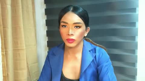 _karie_ online show from 11/07/25, 05:40