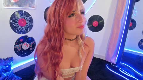 Snapshot of _karine01 chatting on 02/02/25, 04:26 _karine01 online show from 02/02/25, 04:26