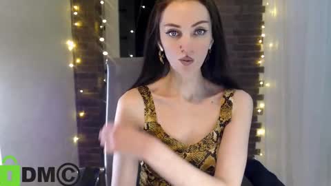 Snapshot of _karolina chatting on 03/10/26, 06:35 karolina online show from 03/10/26, 06:35