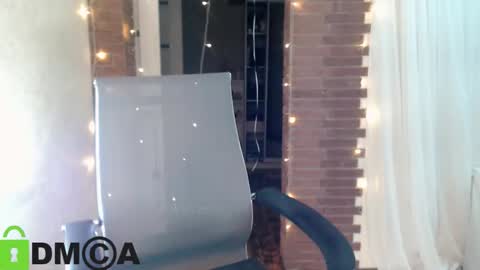 Snapshot of _karolina chatting on 03/20/26, 06:46 karolina online show from 03/20/26, 06:46