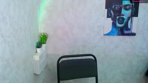 Snapshot of _kassiarayne_ chatting on 04/09/26, 09:04 Kassie online show from 04/09/26, 09:04