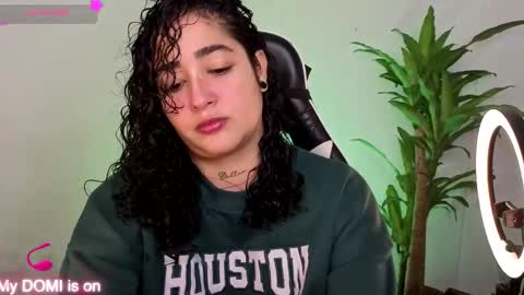 Snapshot of _kat_1 chatting on 10/04/25, 03:21 online show from 10/04/25, 03:21