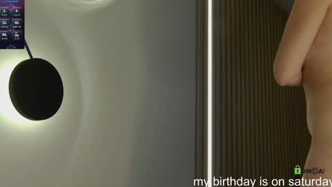 Kate online show from 12/12/24, 09:04