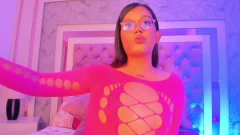 _katty_grey_ online show from 05/27/26, 01:57