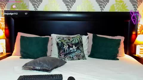 Snapshot of _kaylynn chatting on 02/26/25, 06:43 _kaylynn online show from 02/26/25, 06:43