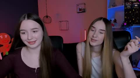 _kellykitten_ online show from 12/20/25, 10:44