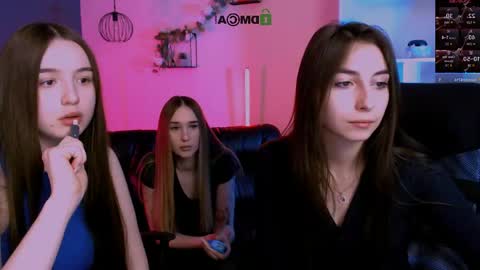 Snapshot of _kellykitten_ chatting on 03/23/26, 10:19 _kellykitten_ online show from 03/23/26, 10:19