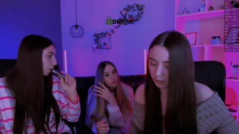 Snapshot of _kellykitten_ chatting on 04/06/26, 08:59 _kellykitten_ online show from 04/06/26, 08:59