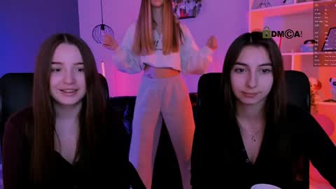 Snapshot of _kellykitten_ chatting on 04/08/26, 08:25 _kellykitten_ online show from 04/08/26, 08:25