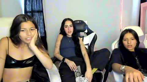 khloe sweet online show from 02/09/25, 10:11