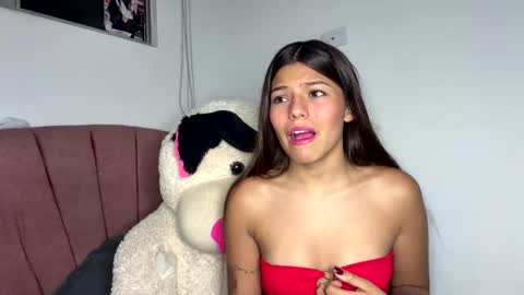 khloe sweet online show from 09/12/25, 11:59