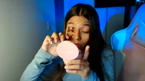 Snapshot of _khloe_sweet chatting on 06/17/26, 08:54 khloe sweet online show from 06/17/26, 08:54