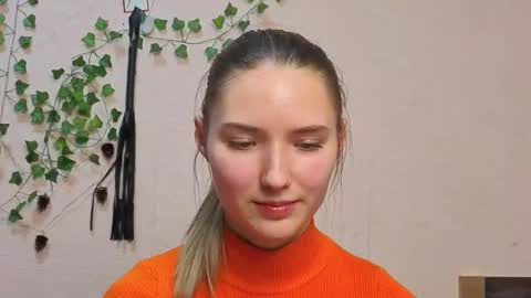 _kikiclark_ online show from 02/26/26, 09:03