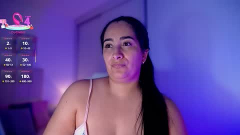 Snapshot of _kimdesire chatting on 03/05/26, 02:51 Kim online show from 03/05/26, 02:51