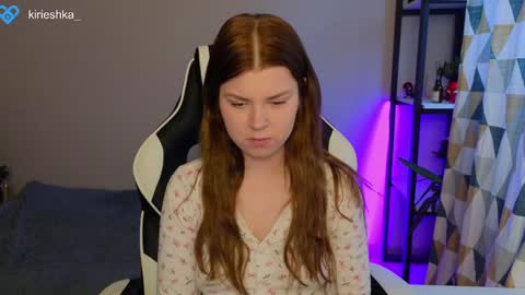 Snapshot of _kirieshka chatting on 01/05/25, 09:26 Molly Emily online show from 01/05/25, 09:26