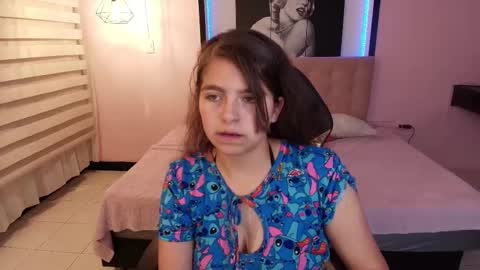 Snapshot of _kitten_1 chatting on 02/10/25, 04:14 _kitten_1 online show from 02/10/25, 04:14