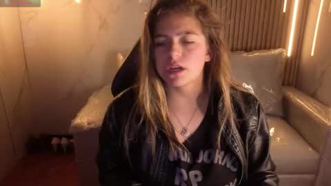 _kitten_1 online show from 01/08/26, 03:20