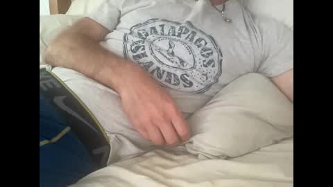 Kiwi online show from 11/22/25, 10:09