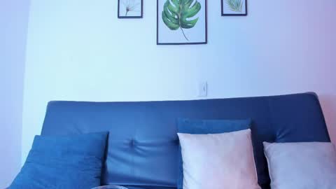  koriinn  online show from 02/19/25, 12:14