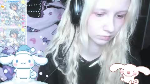 Snapshot of _kuroneeko_ chatting on 02/23/25, 08:11 kuro online show from 02/23/25, 08:11