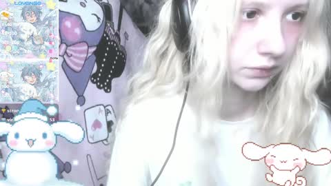 Snapshot of _kuroneeko_ chatting on 03/10/25, 08:12 kuro online show from 03/10/25, 08:12