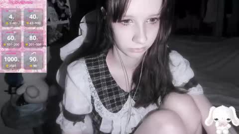  kuro  online show from 03/17/26, 04:43