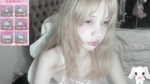Snapshot of _kuroneeko_ chatting on 05/18/26, 07:58 kuro online show from 05/18/26, 07:58