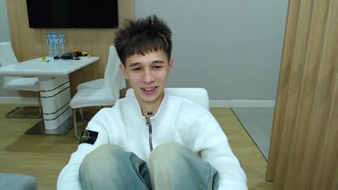 Kurt online show from 12/11/24, 12:02