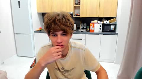 Kurt online show from 09/17/25, 03:57