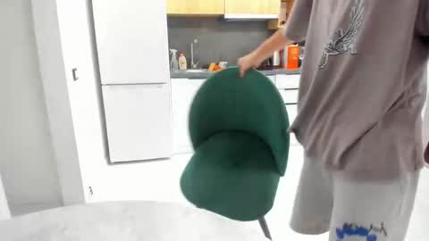 Kurt online show from 10/15/25, 02:55