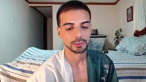 Snapshot of _kurt420 chatting on 04/17/26, 01:52 KURT online show from 04/17/26, 01:52