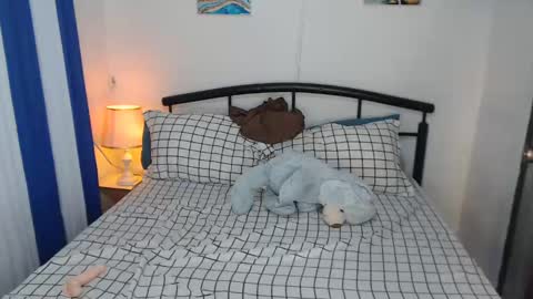 Kylie online show from 01/26/25, 07:42