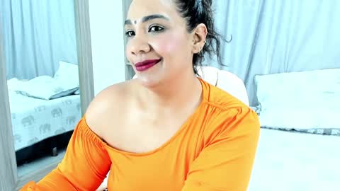 Snapshot of _lakshmi_hotx chatting on 12/03/24, 03:33 NAILHA SAJANI online show from 12/03/24, 03:33