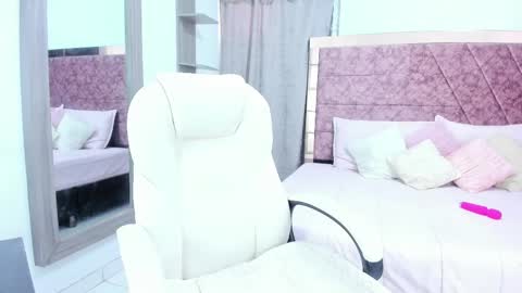 Snapshot of _lakshmi_hotx chatting on 03/11/25, 11:55 NAILHA SAJANI online show from 03/11/25, 11:55