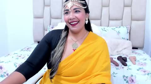 Snapshot of _lakshmi_hotx chatting on 09/10/25, 07:36 NAILHA SAJANI online show from 09/10/25, 07:36