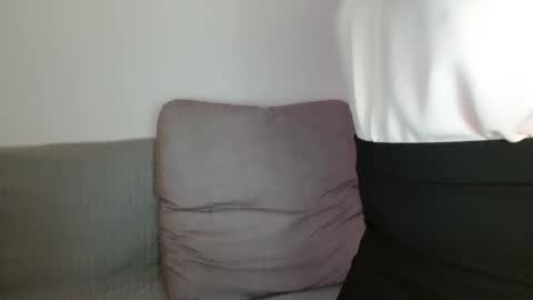 Snapshot of _lalilu_ chatting on 11/05/25, 02:06 _lalilu_ online show from 11/05/25, 02:06