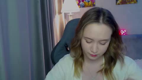 Snapshot of _lalune_ chatting on 02/22/25, 07:03 _lalune_ online show from 02/22/25, 07:03