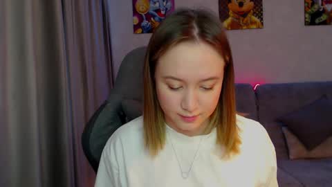 Snapshot of _lalune_ chatting on 03/04/25, 03:22 _lalune_ online show from 03/04/25, 03:22